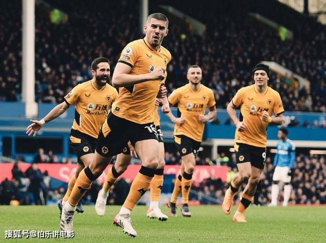 贝尔萨球队利兹联主场大胜沃特福德