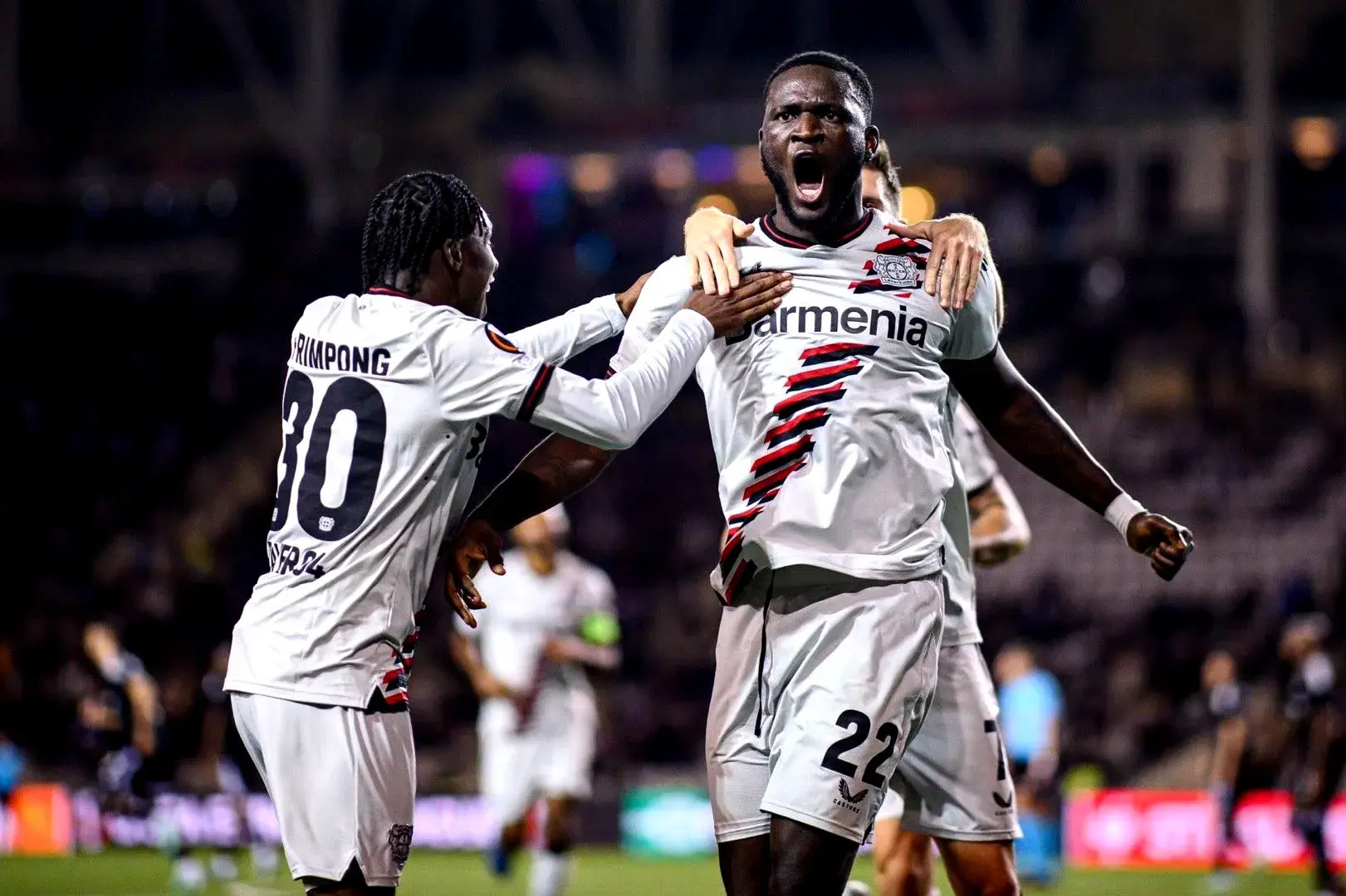 意甲内战激烈对决,劲旅呈现鏖战局面 意甲内战激烈对决,劲旅呈现鏖战局面