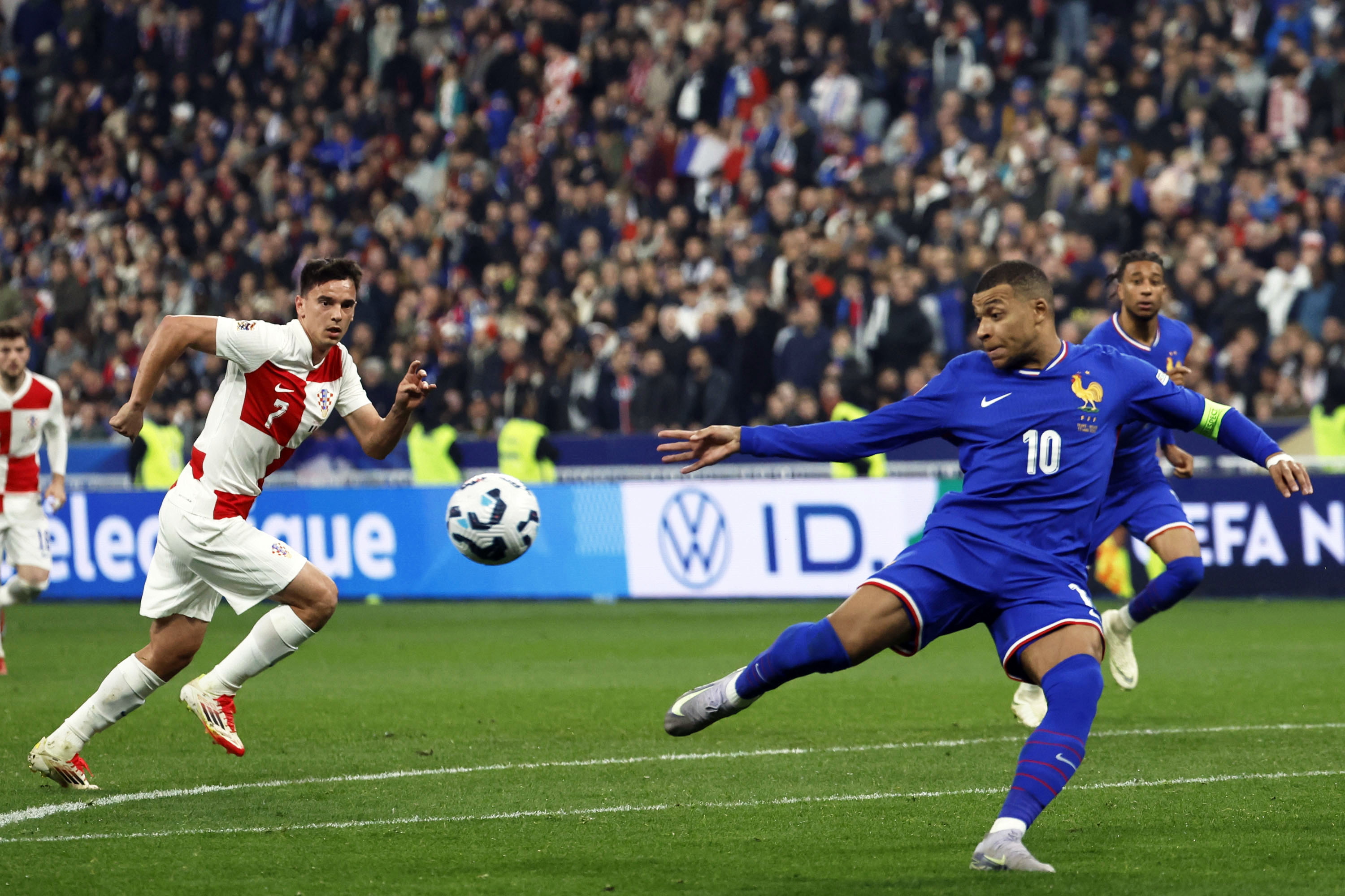 欧国联比赛狂潮持续，球队竞技水平的简单介绍