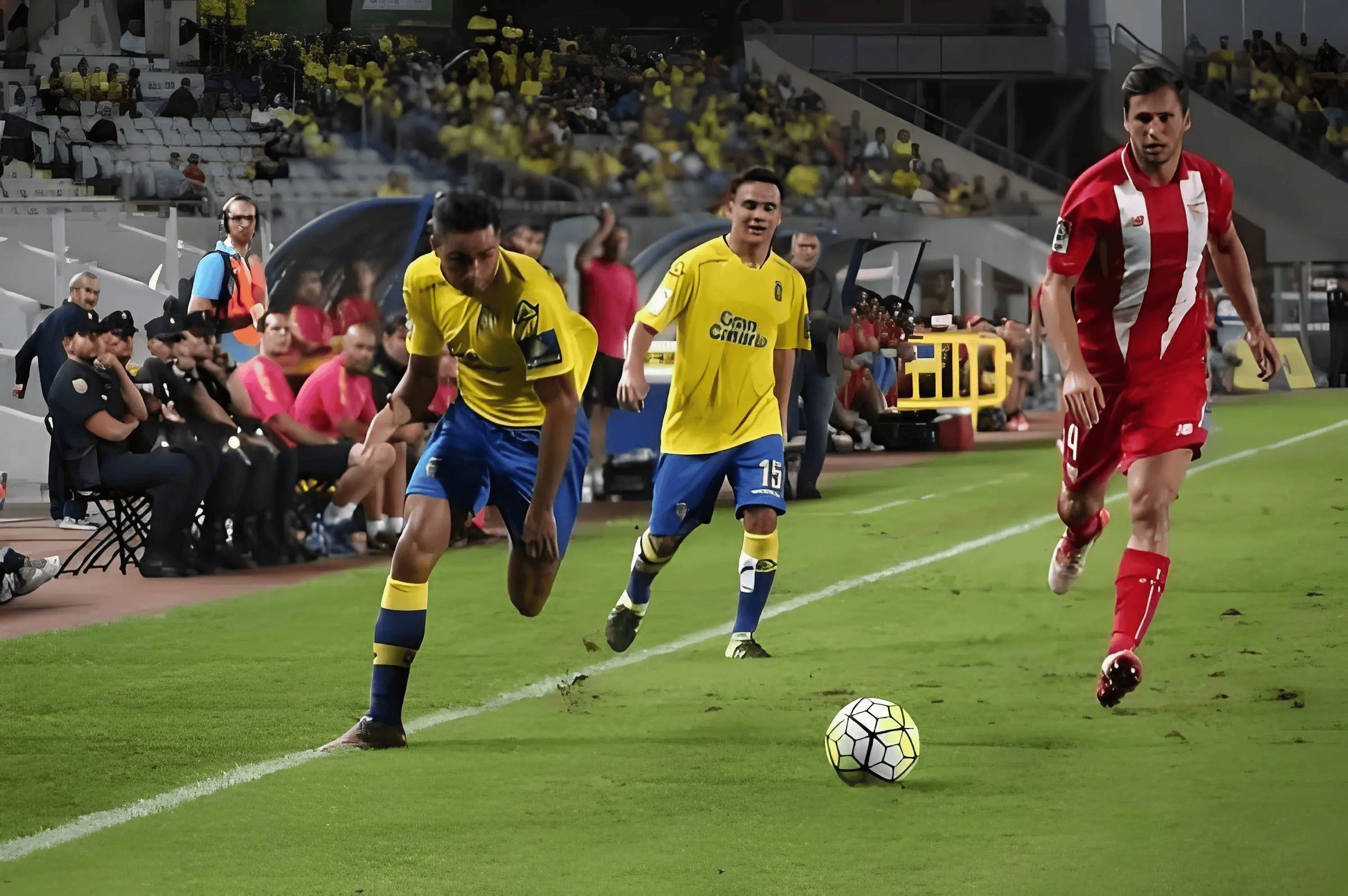 皇马主场大胜比利亚雷亚尔，继续追赶