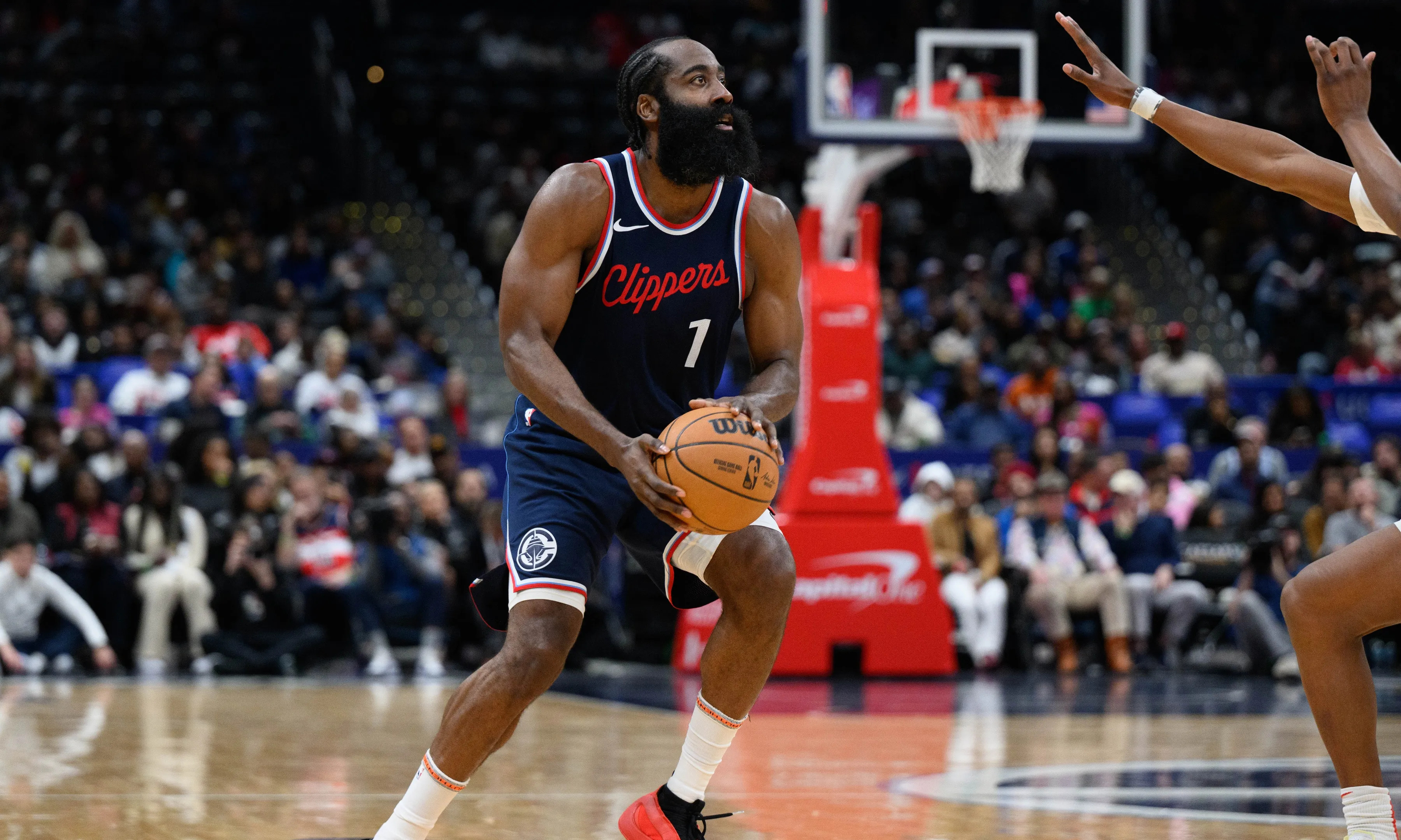 火箭得分能力强劲,哈登对决库里 火箭得分能力强劲,哈登对决库里