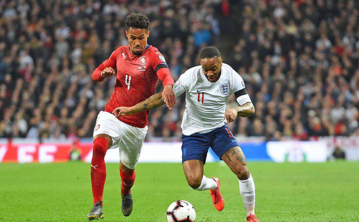 意大利主场大胜挪威，夺回领先位置的简单介绍