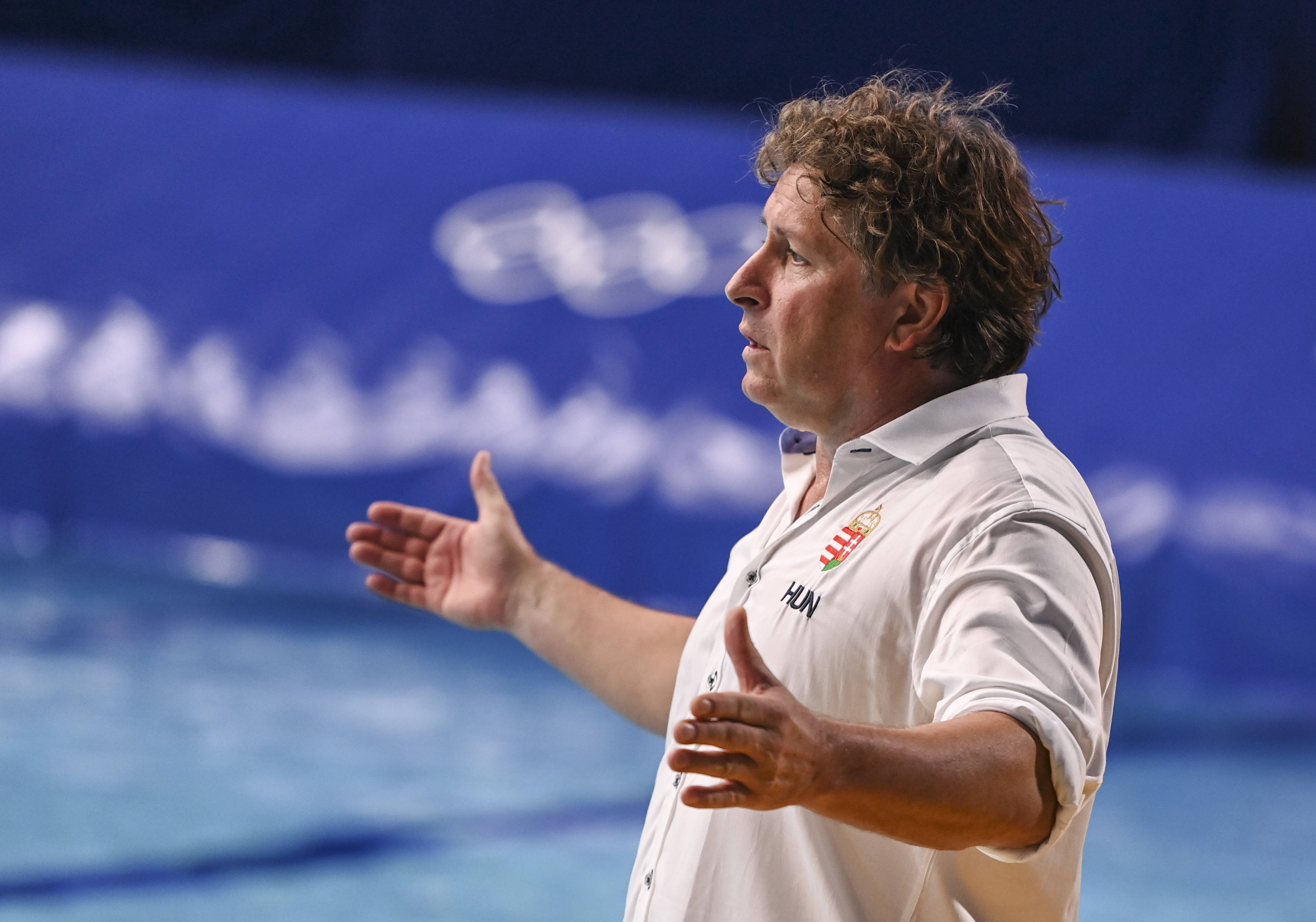 匈牙利队惊艳登场,轻松晋级半决赛 匈牙利队惊艳登场,轻松晋级半决赛