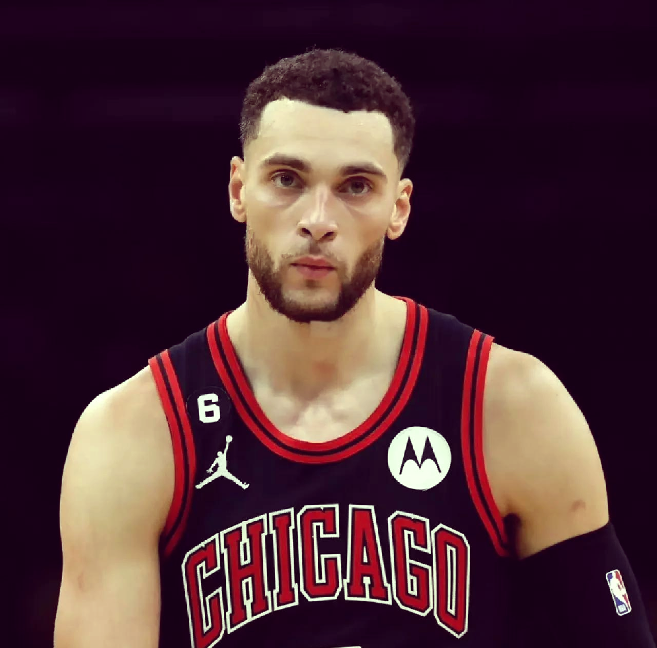 包含公牛遭遇惨败,拉文表现低迷影响全队的词条 包含公牛遭遇惨败,拉文表现低迷影响全队的词条