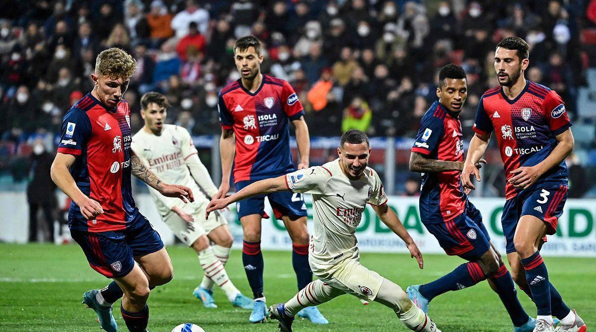 意甲豪门对决酣畅淋漓,现场观众热情高涨的简单介绍 意甲豪门对决酣畅淋漓,现场观众热情高涨的简单介绍