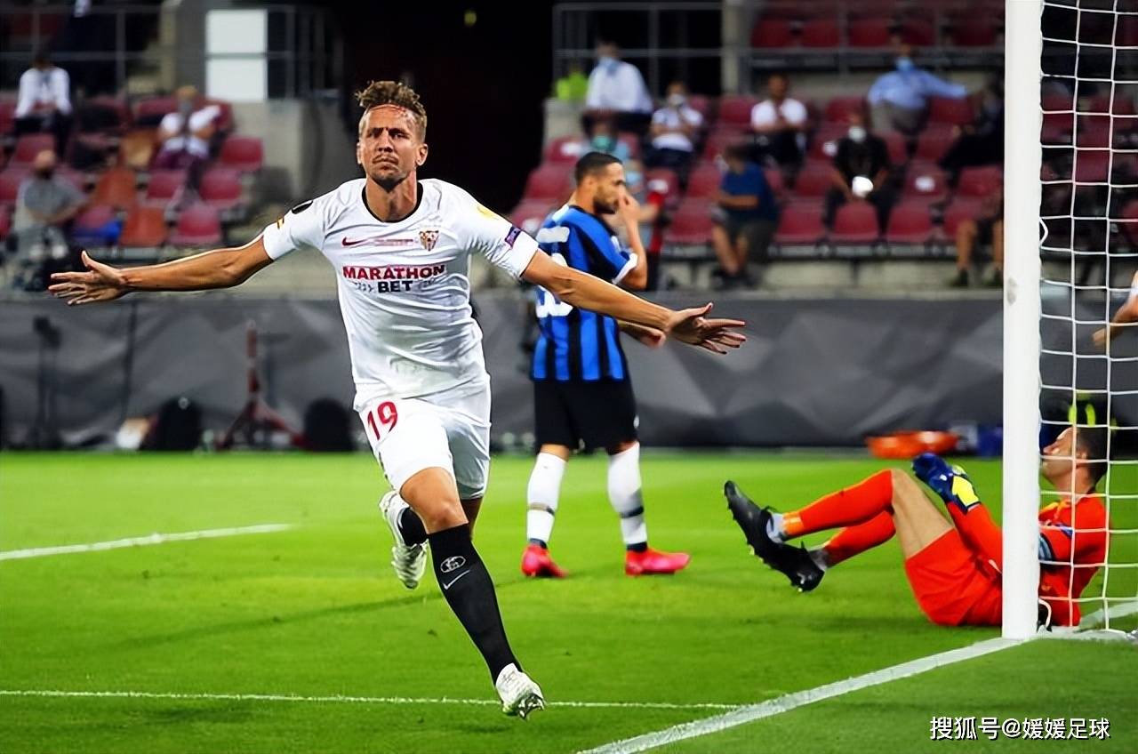 塞维利亚在最新一场比赛中获胜 塞维利亚在最新一场比赛中获胜