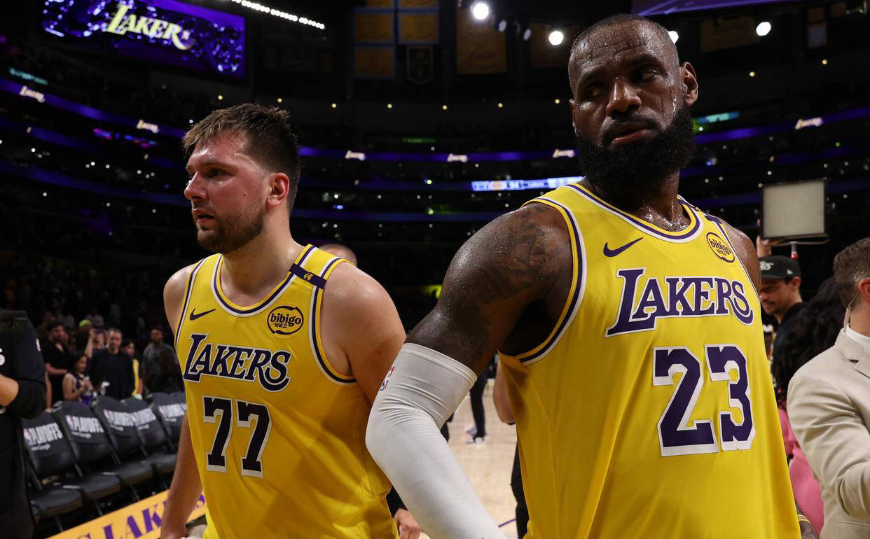 湖人队将在季后赛第一轮面对快船队 湖人队将在季后赛第一轮面对快船队