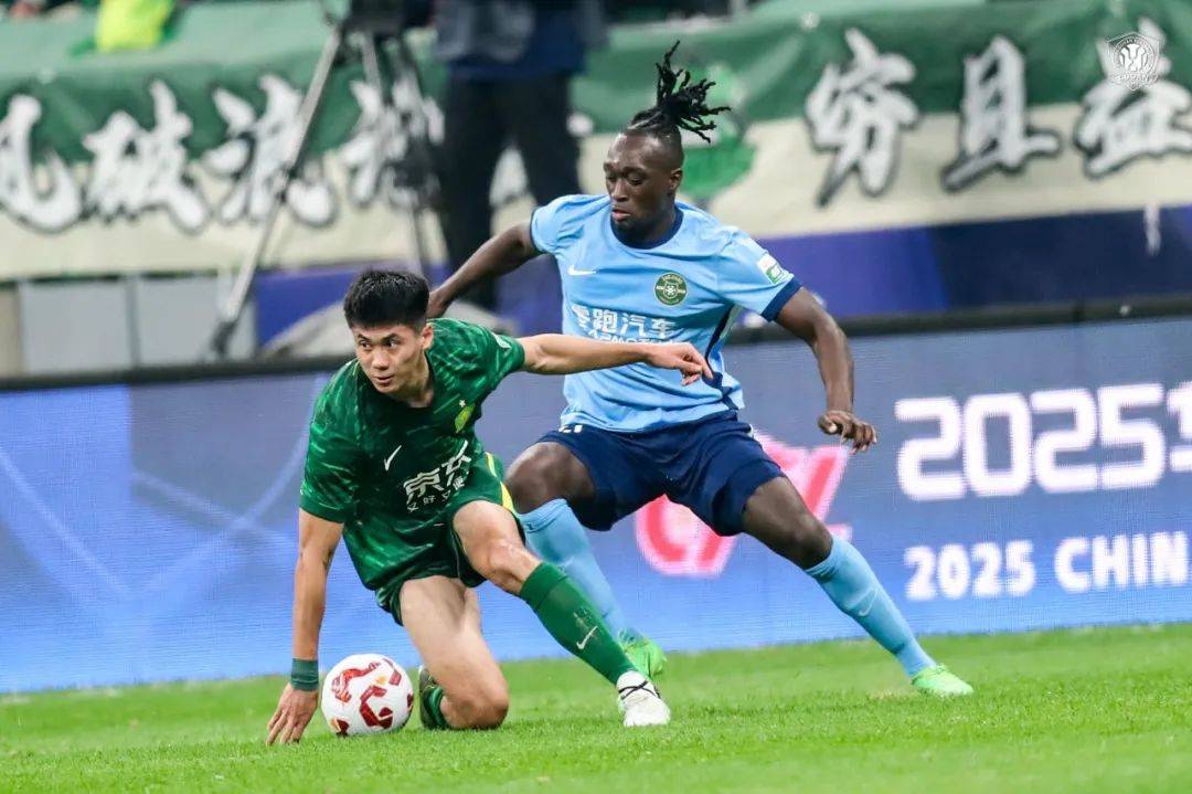 包含绿城门将神勇表现,为球队拯救关键一球的词条 包含绿城门将神勇表现,为球队拯救关键一球的词条