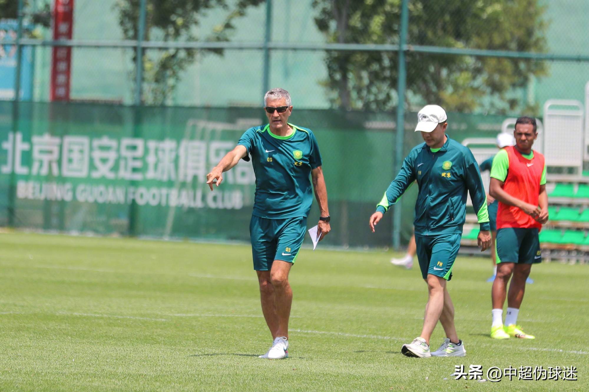 国安客场逼平上港,双方进攻与防守均有表现! 国安客场逼平上港,双方进攻与防守均有表现!