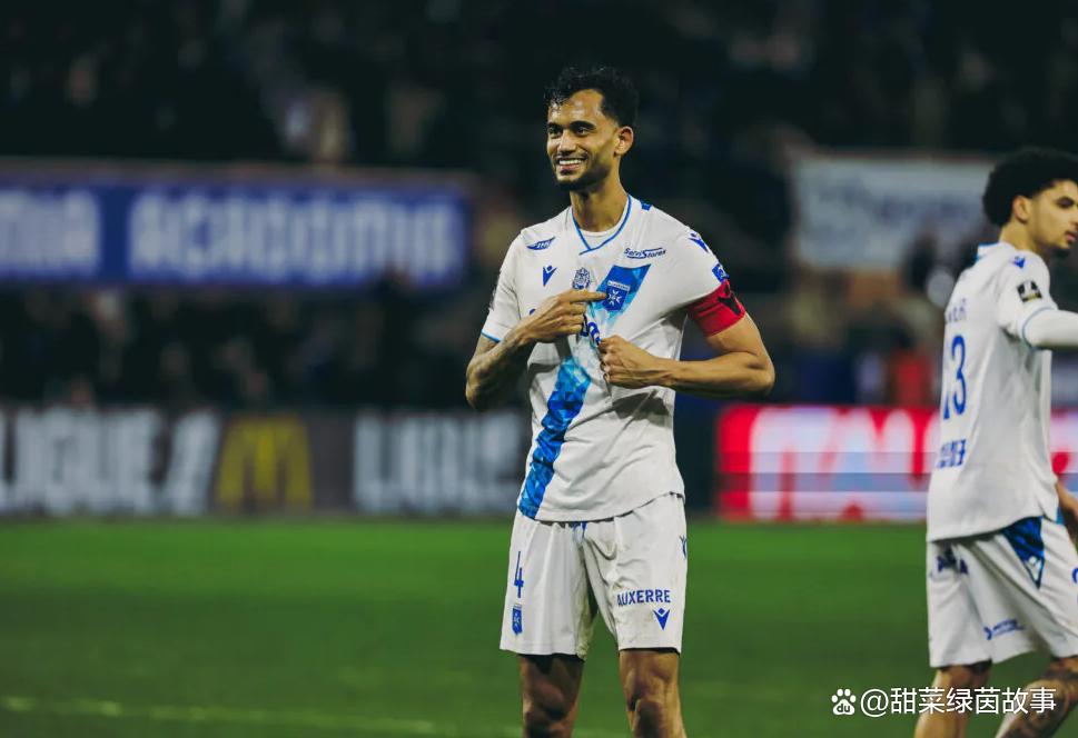 里昂遭遇一场失利,法甲前景堪忧 里昂遭遇一场失利,法甲前景堪忧