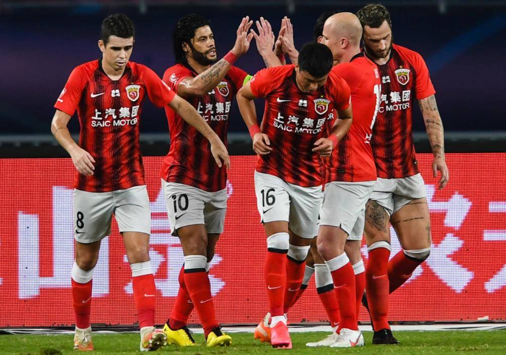 上港队长发挥出色,率领球队取得连胜 上港队长发挥出色,率领球队取得连胜