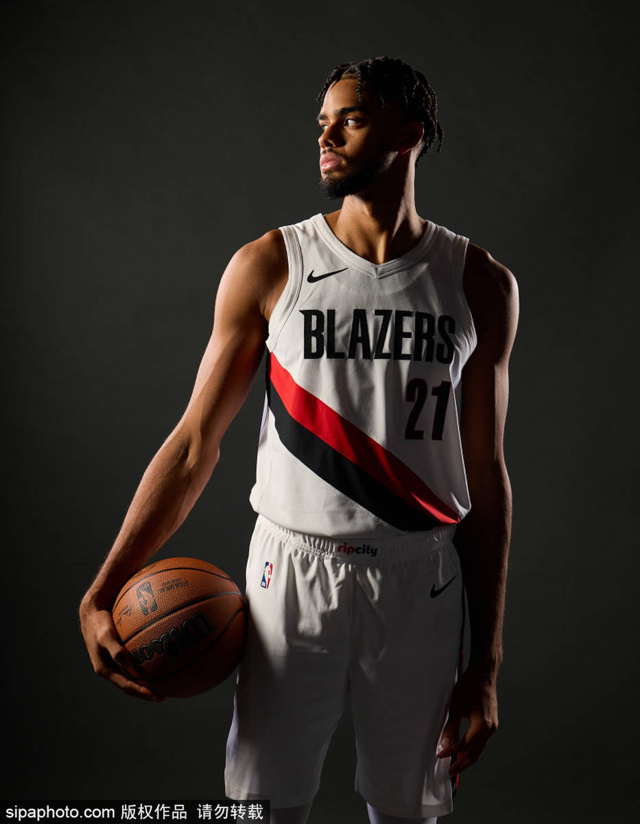 波特兰开拓者队主控因伤报销整赛季的简单介绍 波特兰开拓者队主控因伤报销整赛季的简单介绍