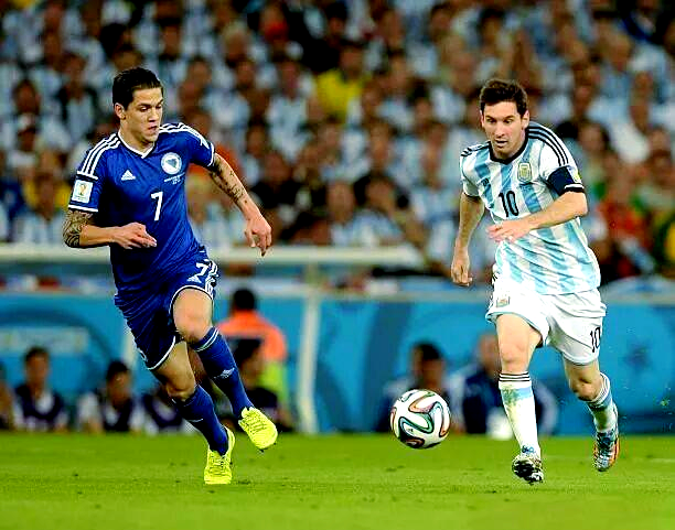 阿根廷球队战胜墨西哥,取得连胜 阿根廷球队战胜墨西哥,取得连胜