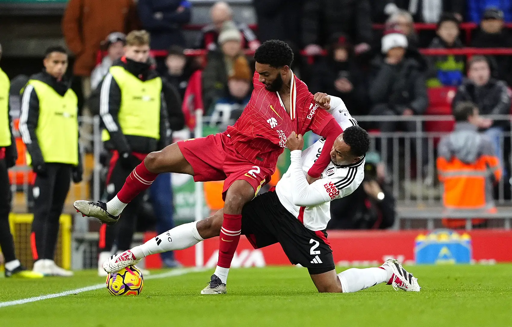 葡萄牙队鏖战英格兰队,林高远关键制胜的简单介绍 葡萄牙队鏖战英格兰队,林高远关键制胜的简单介绍